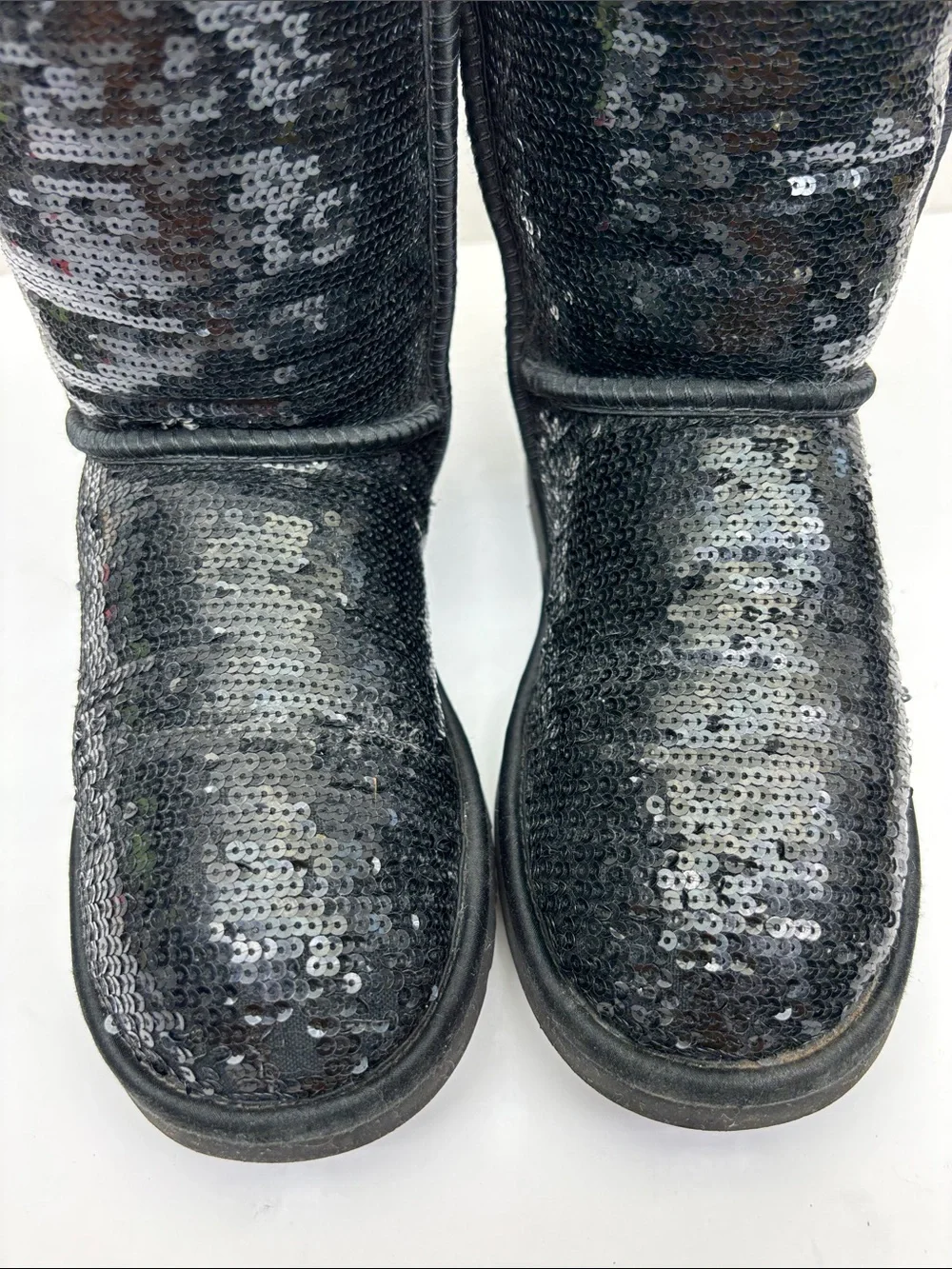 Ugg Black Sequin Mid-Calf Women’s Boots, SZ 6, box 1 G